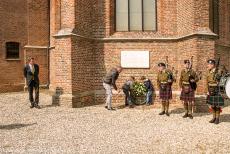 Herdenking Operatie Cannonshot 2019 - Herdenking van Operatie Cannonshot 2019: Bij het monument van Operation Cannonshot in Wilp&nbsp;werd een krans gelegd door kinderen van een...