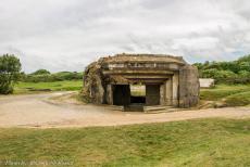 75 jaar na D-Day - Classic Car Road Trip Normandië, 75 jaar na D-Day: De restanten van een Duitse kazemat uit WOII op Pointe du Hoc. Eind 1942 hadden de...