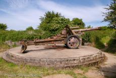 80 jaar na D-Day - Normandië 2024, 80 jaar na D-Day: De Batterij van Maisy omvat meer dan twee kilometer aan loopgraven, eenpersoons...