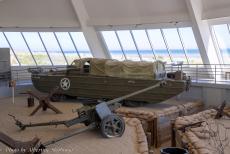Normandië, 80 jaar na D-Day - Herdenkingsrit door Normandië: Een DUKW in het Utah Beach Landing Museum. In WOII was de DUKW de belangrijkste amfibietruck van de... Normandië, 80 jaar na D-Day - Herdenkingsrit door Normandië: Een DUKW in het Utah Beach Landing Museum. In WOII was de DUKW de belangrijkste amfibietruck van de...