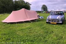 Duitsland, IMM Geiselwind - IMM Geiselwind, Duitsland: Onze tent naast de Mini Authi. Op de tweede dag van het IMM gaf de DWD (Deutscher Wetterdienst, de Duitse... Duitsland, IMM Geiselwind - IMM Geiselwind, Duitsland: Onze tent naast de Mini Authi. Op de tweede dag van het IMM gaf de DWD (Deutscher Wetterdienst, de Duitse...