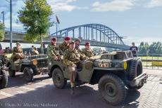 80th anniversary of the Battle of Arnhem - 80th anniversary of the Battle of Arnhem, the memorial tour Race to the Bridge: WWII Jeeps in front of the John Frost Bridge at Arnhem. In...