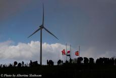 Commemoration Operation Quick Anger 2022 - Commemoration Operation Quick Anger 2022: The war memorial Crossing to Liberation at Westervoort, the national flags of...