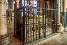 Engeland, IMM Longbridge - Een bezoek aan Canterbury tijdens onze Classic Car Road Trip:&nbsp;In de kathedraal van Canterbury bezochten we de indrukwekkende tombe van de...